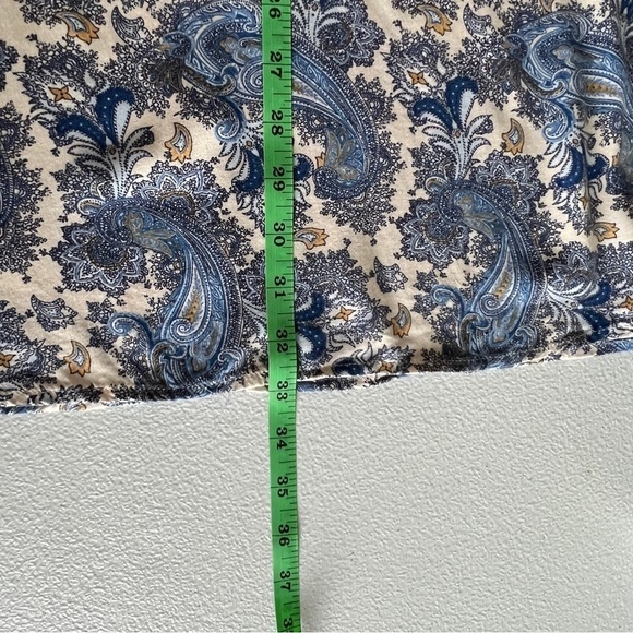 H&M Dress Paisley Print Midi Length Bell Sleeve Keyhole Back Women's Size 10 - Picture 6 of 8